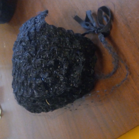 Vintage woman's hat - Picture 2 of 4